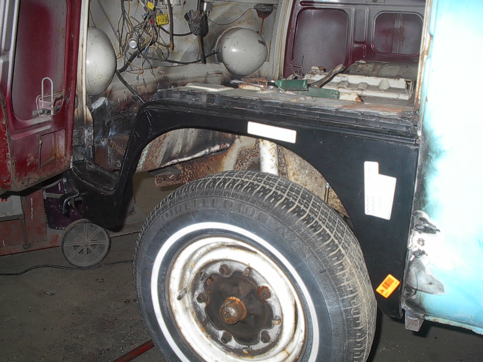 Microbus Rear Hub VW Microbus | EnglishAutoUSA
